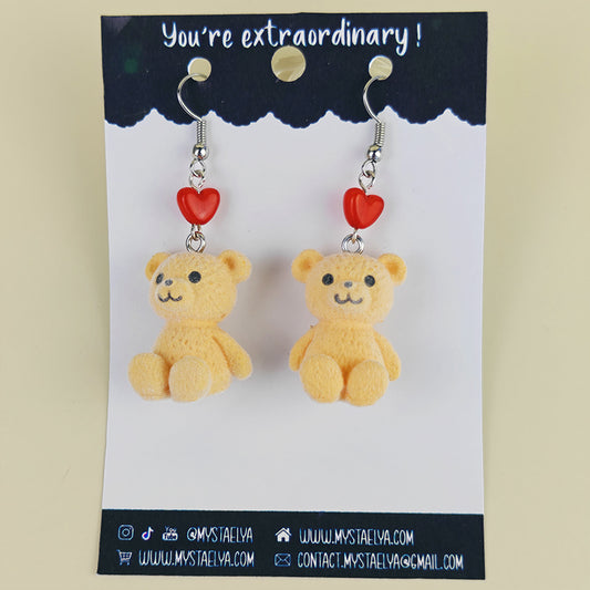 Boucles d’oreilles fantaisie Nounours & Cœur rouge – Bijou kawaii