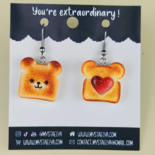 Boucles d’oreilles fantaisie asymétriques Oursons Toast & Confiture – Bijou kawaii gourmand