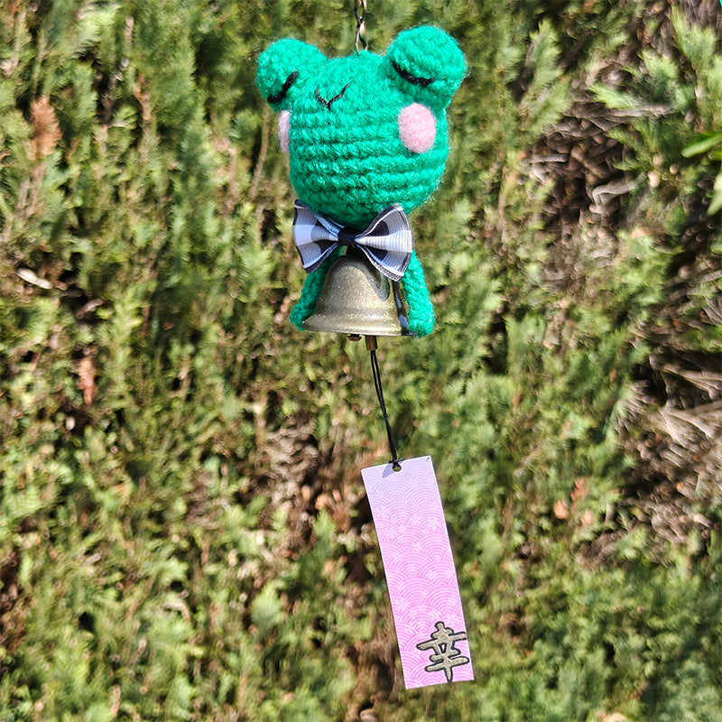 Carillon japonais grenouille kawaii au crochet - Furin porte-bonheur fait main