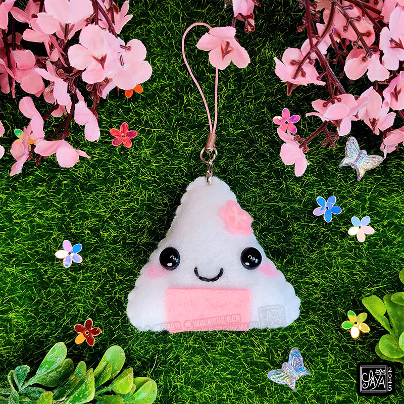 Porte-clé Onigiri kawaii saveur sakura - Boulette de riz japonaise fleur de cerisier en feutrine faite main