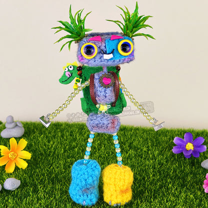Pixy - Créature à adopter - La petite exploratrice de Mystaelya (pièce unique, La Clairière des Âmes Ferrées)
