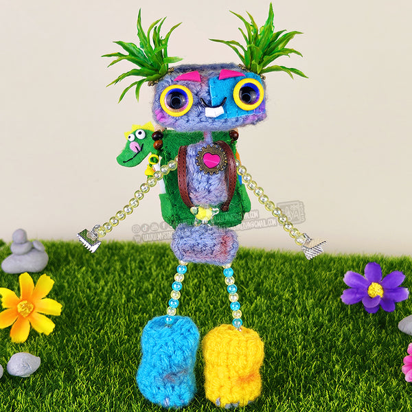 Pixy - Créature à adopter - La petite exploratrice de Mystaelya (pièce unique, La Clairière des Âmes Ferrées)