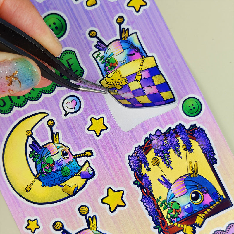 Vivy l'observatrice des étoiles - Planche de stickers vinyle kawaii prédécoupés (La Clairière des Âmes Ferrées)