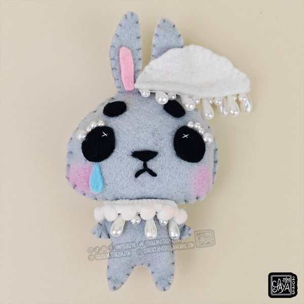 Rain, le lapin de la pluie kawaii – Personnage en feutrine fait main