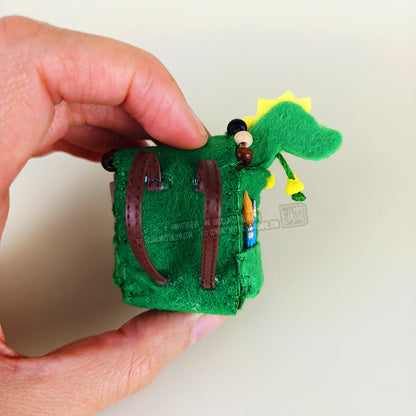 Pixy - Créature à adopter - La petite exploratrice de Mystaelya (pièce unique, La Clairière des Âmes Ferrées)