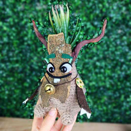 Great Tintelin #1 - Creature to Adopt - Guardian of the Forest (unique piece, the Iron-Bound Souls' Glade)